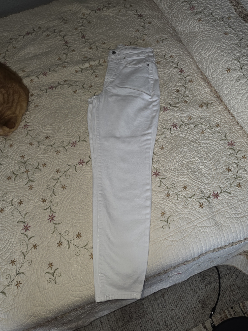 Old Navy White Women's Jeans Size 0 High Rise Straight